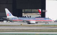 N839NN @ KLAX - Boeing 737-800 - by Mark Pasqualino