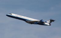 N753SK @ KLAX - CL-600-2C10