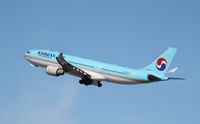 HL8212 @ KLAX - Airbus A330-200 - by Mark Pasqualino