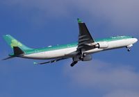 EI-EDY @ EIDW - Dublin - by Piotr Tadek Tadeusz