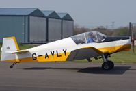 G-AVLY photo, click to enlarge G-AVLY photo, click to enlarge