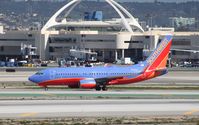 N733SA @ KLAX - Boeing 737-700 - by Mark Pasqualino