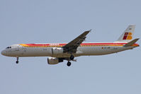 EC-JDR @ LEBL - Landing - by micka2b