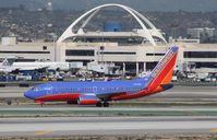 N479WN @ KLAX - Boeing 737-700 - by Mark Pasqualino