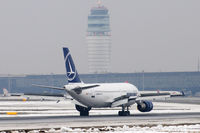 YR-LCB @ VIE - Romania - Government - (TAROM) - by Chris Jilli