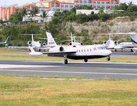 N439WW @ TNCM - N439WW - by Daniel Jef