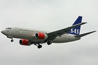 LN-TUD @ EGLL - Scandinavian - by Howard J Curtis