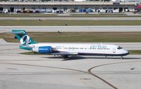 N930AT @ KFLL - Boeing 717-200 - by Mark Pasqualino