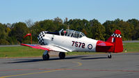 N7572 @ KCJR - Taxi - Culpeper Air Fest 2012