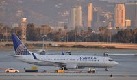 N76505 @ KLAX - Departing LAX - by Todd Royer