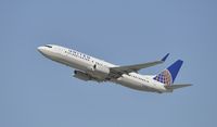 N76528 @ KLAX - Departing LAX - by Todd Royer
