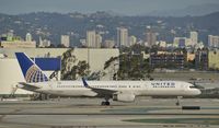 N41140 @ KLAX - Taxiing to gate at LAX - by Todd Royer