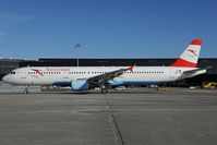 OE-LBD @ LOWW - Austrian Airlines Airbus 321