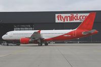 OE-LBM @ LOWW - Austrian Airlines Airbus 320