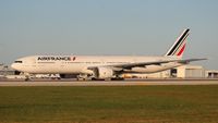 F-GZNK @ MIA - Air France 777-300 - by Florida Metal