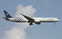 F-GZNN @ MCO - Air France Sky Team 777-300 - by Florida Metal