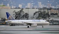 N829UA @ KLAX - Taxiing to gate at LAX - by Todd Royer