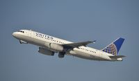N422UA @ KLAX - Departing LAX - by Todd Royer