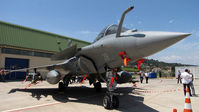 28 @ LFTH - Static display for Centenary of French Navy Aviation - by BTT