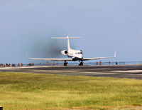 N918BG @ TNCM - N918BG