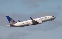 N26226 @ KFLL - Boeing 737-800