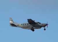 C6-AWO @ KFLL - Cessna 208B