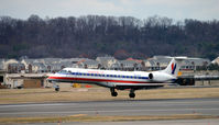 N825AE @ KDCA - Landing DCA - by Ronald Barker