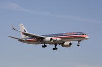 N663AM @ KMIA - Boeing 757-200 - by Mark Pasqualino