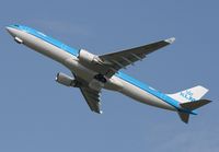 PH-AKD @ LFBO - Airbus A330-303, take off rwy 32L, Toulouse Blagnac airport(LFBO-TLS) - by Yves-Q