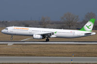 TC-FBG @ VIE - Freebird - by Chris Jilli