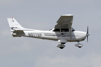 N817SP @ FXE - On approach to Runway 8 @ KFXE