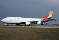 HL7414 @ LOWW - Asiana Boeing 747-400 - by Dietmar Schreiber - VAP