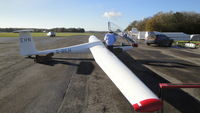 G-BILH - G-BILH being rigged at Lasham, U.K. Nov 2012 - by Geoff Porter