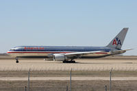 N396AN @ DFW - American Airlines at DFW Airport - by Zane Adams