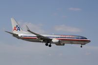 N877NN @ KMIA - Boeing 737-800 - by Mark Pasqualino