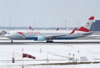 OE-LAZ @ LOWW - Austrian Boeing 767 - by Thomas Ranner