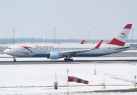 OE-LAT @ LOWW - Austrian Boeing 767 - by Thomas Ranner