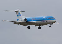 PH-KZT @ EGSH - Arriving at EGSH after a short air test.