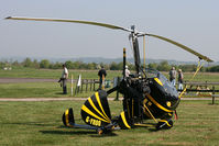 G-YROO photo, click to enlarge G-YROO photo, click to enlarge