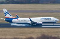 TC-SNO @ EDDR - Boeing 737-8HC - by Jerzy Maciaszek