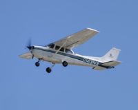 N5512E @ KPAE - 1978 Cessna 172N Skyhawk - by Terry Green
