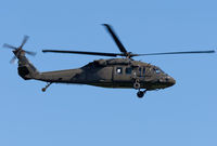 95-26652 @ ETAR - US Army - on final RW 08