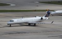 N752SK @ KIAH - CL-600-2C10