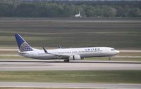 N71411 @ KIAH - Boeing 737-900