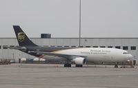 N152UP @ KRFD - Airbus A300 F4-622R - by Mark Pasqualino