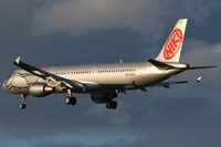 OE-LEW @ VIE - NIKI