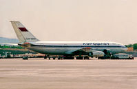 CCCP-86010 @ ATH - Athens 6.9.85 - by leo larsen