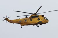 ZH545 @ EGSH - About to land. - by Graham Reeve