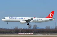 TC-JSE @ EDDL - Relatively new A321 of TK landing here in DUS. - by FerryPNL