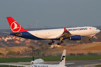 TC-MCZ @ VIE - Turkish Cargo (MNG)